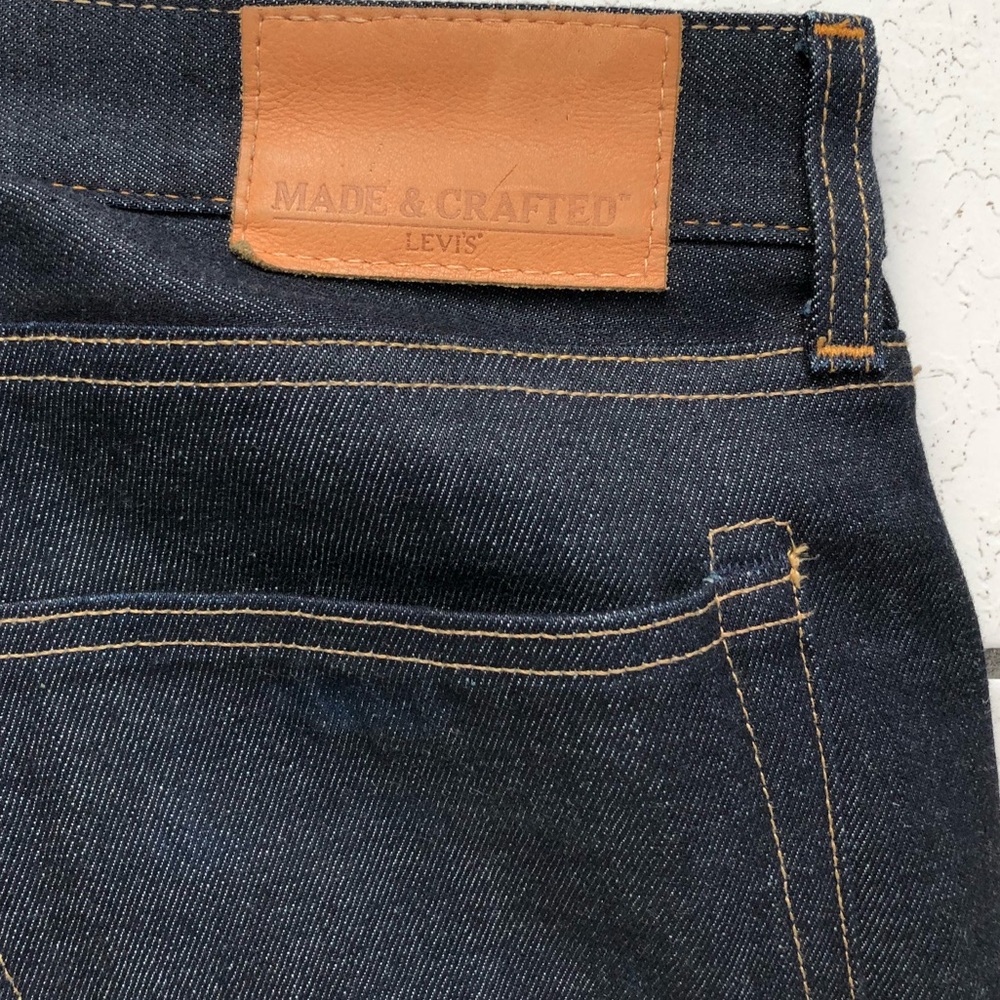 Tack Slim Selvedge Jeans
LEVI'S® MADE & CRAFTED